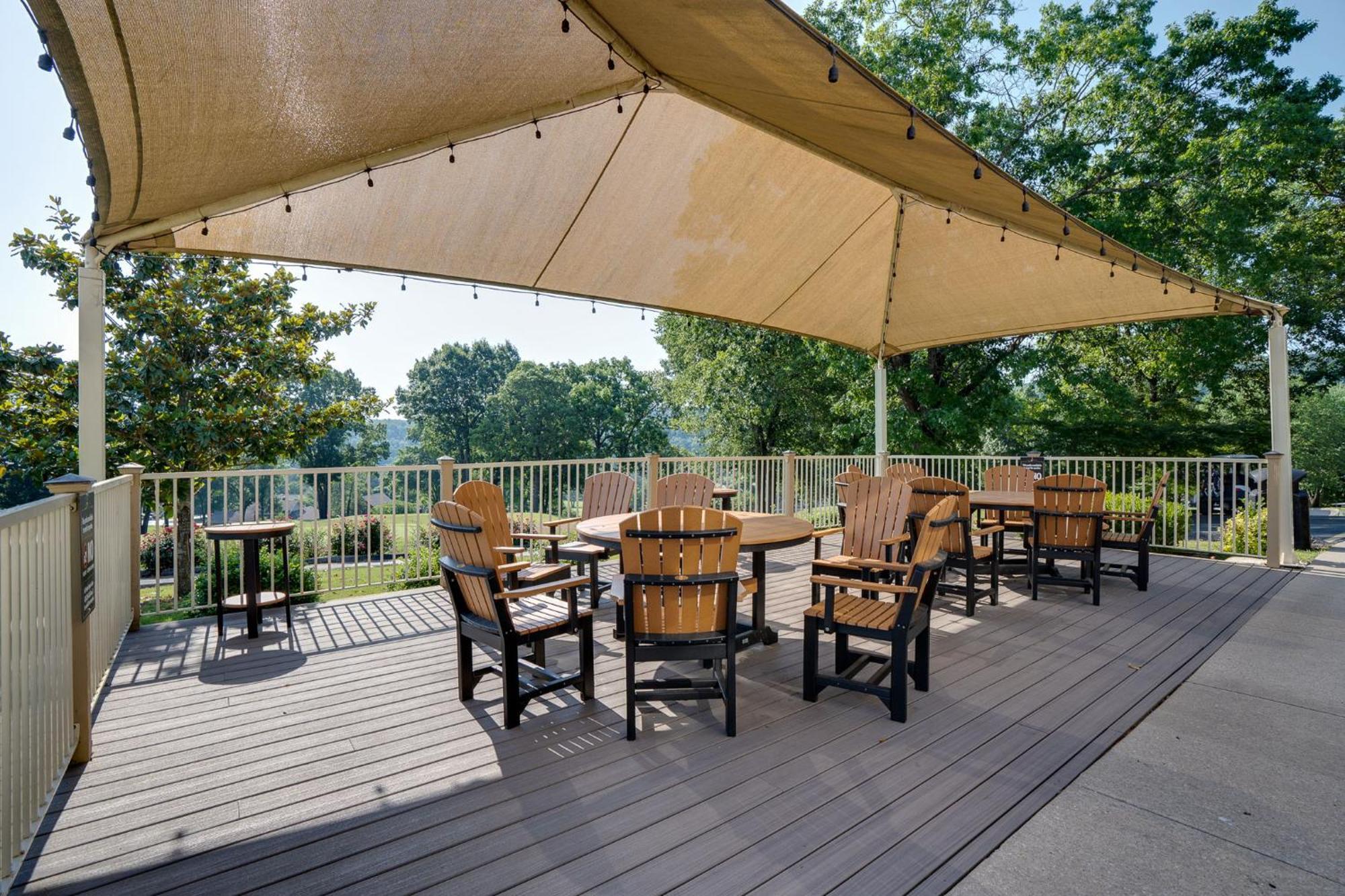 Elegant Lakeside Retreat In Branson Ngoại thất bức ảnh