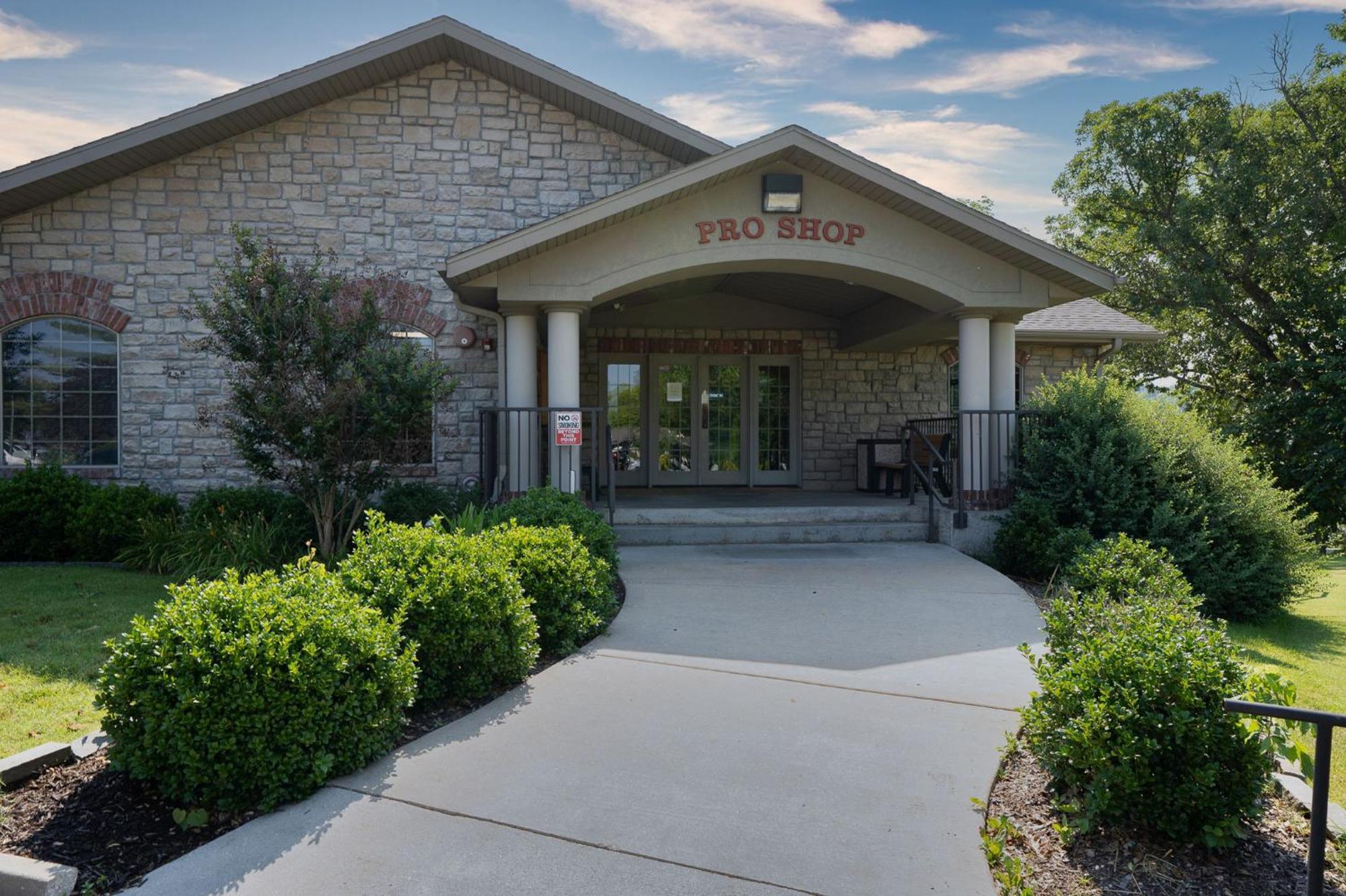 Elegant Lakeside Retreat In Branson Ngoại thất bức ảnh