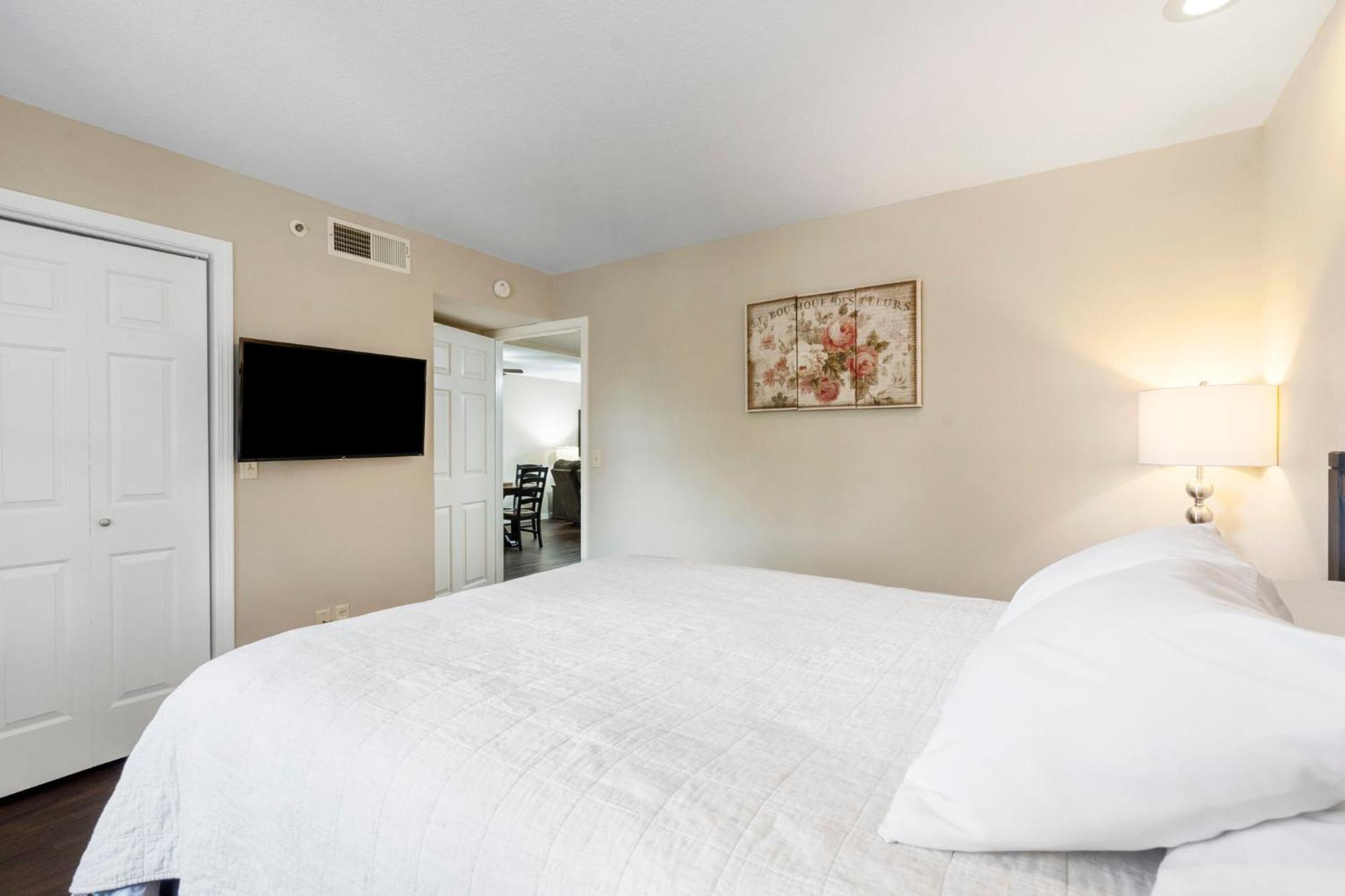 Elegant Lakeside Retreat In Branson Ngoại thất bức ảnh